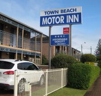 Town Beach Motor Inn - Whitsundays Accommodation