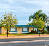 Ventura Motel - Whitsundays Accommodation