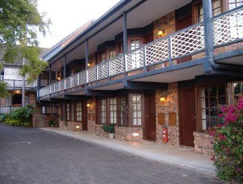 Montville Mountain Inn - Whitsundays Accommodation 0