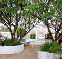 Inland Oasis Motel - Whitsundays Accommodation