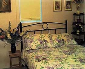 Talbingo Snowy Lakes Cottage - Whitsundays Accommodation 0