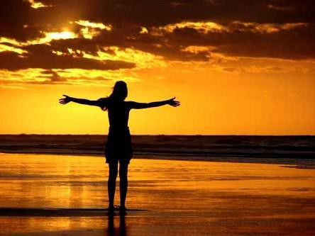 Teewah Beach Escapes - Whitsundays Accommodation 1