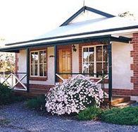 Barai-leigh Cottage - Whitsundays Accommodation
