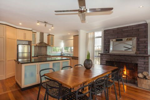 Amour Eva Retreats  - Whitsundays Accommodation 4