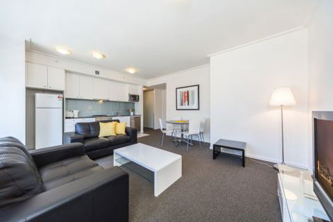 Astra Apartments Sydney CBD - Whitsundays Accommodation 2