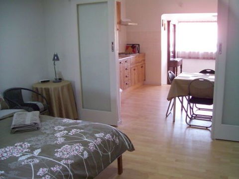 Potch & Colour - Whitsundays Accommodation 3