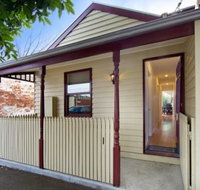 Port Melbourn Cottage - Stay Innercity - Whitsundays Accommodation