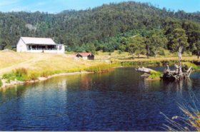 Upper Esk TAS Whitsundays Accommodation
