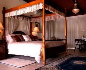 Between Waters B And B - Whitsundays Accommodation 0