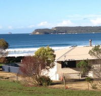 Eaglehawk Neck Beach House - Whitsundays Accommodation