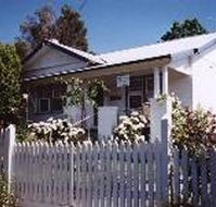 Crabapple Cottage - Whitsundays Accommodation