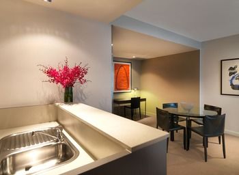 Adina Apartment Hotel Sydney, Harbourside - Whitsundays Accommodation 12