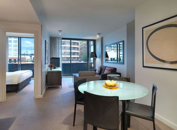 Adina Apartment Hotel Sydney, Harbourside - Whitsundays Accommodation 17