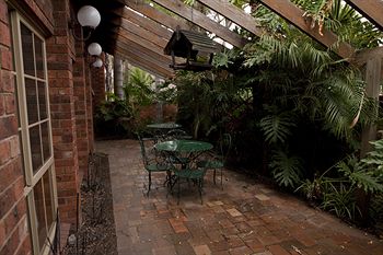 Bell Motel - Whitsundays Accommodation 5