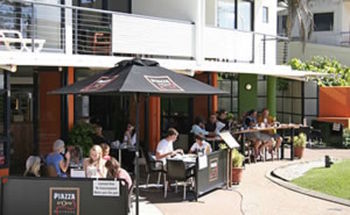 Beach Retreat Coolum - Whitsundays Accommodation 15