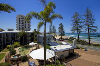 Beach Retreat Coolum - Whitsundays Accommodation 28