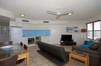 Beach Retreat Coolum - Whitsundays Accommodation 31