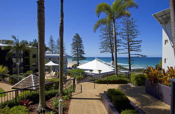 Beach Retreat Coolum - Whitsundays Accommodation 52
