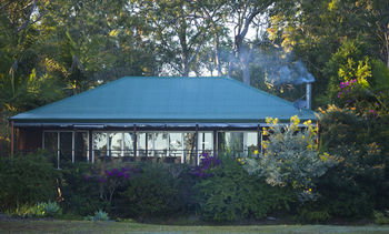 Lake Weyba Cottages Noosa - Whitsundays Accommodation 7