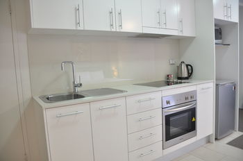 Annam Serviced Apartments - Whitsundays Accommodation 18