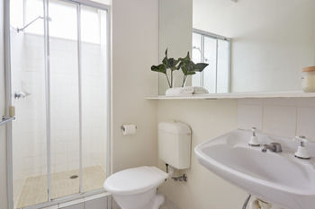 Punthill Davis Avenue - Whitsundays Accommodation 10