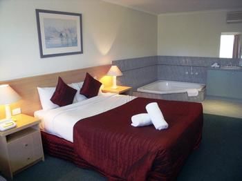 Best Western Sandown Heritage Motel - Whitsundays Accommodation 18
