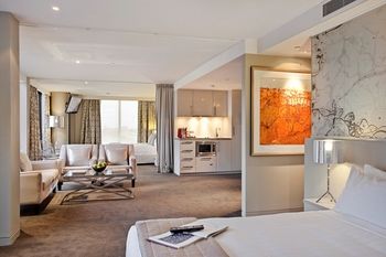 Art Series - The Olsen - Whitsundays Accommodation 5
