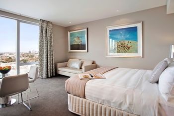 Art Series - The Olsen - Whitsundays Accommodation 7