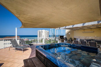 Coolum Seaside - Whitsundays Accommodation 12