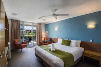 Coolum Seaside - Whitsundays Accommodation 30