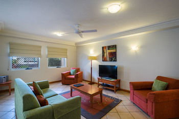 Coolum Seaside - Whitsundays Accommodation 38