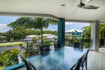 Coolum Seaside - Whitsundays Accommodation 39