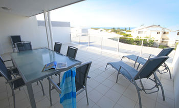 Coolum Seaside - Whitsundays Accommodation 51
