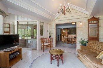 A Camelot Tower & Penthouse - Whitsundays Accommodation 43