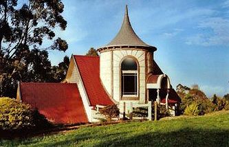 A Camelot Tower & Penthouse - Whitsundays Accommodation 9