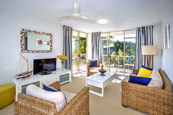 Surf Dance - Whitsundays Accommodation 43