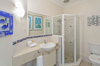 The Point Coolum - Whitsundays Accommodation 5
