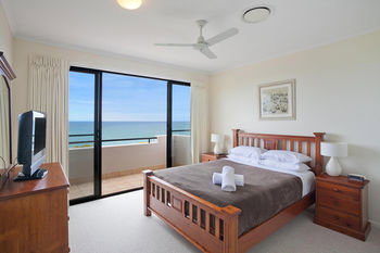 The Point Coolum - Whitsundays Accommodation 23