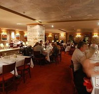 The Hermitage Motel - Whitsundays Accommodation