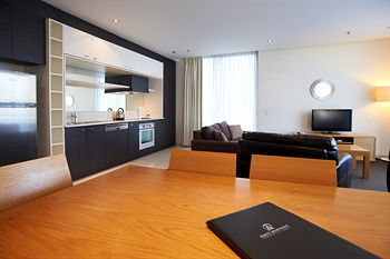 Amity South Yarra Apartments - Whitsundays Accommodation 3