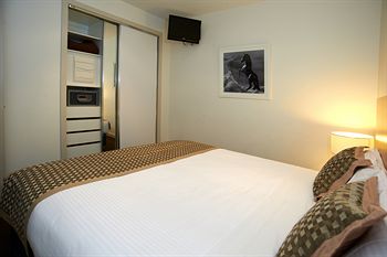 Amity South Yarra Apartments - Whitsundays Accommodation 12