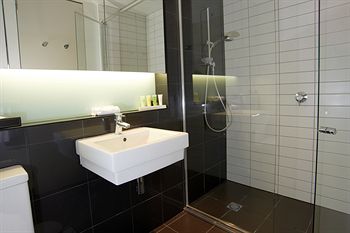 Amity South Yarra Apartments - Whitsundays Accommodation 14