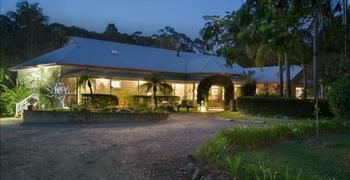 Noosa Valley Manor B&B Retreat - Whitsundays Accommodation 0