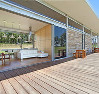 The Longhouse - Whitsundays Accommodation