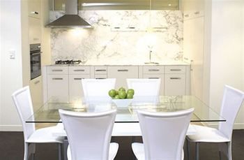 Tribeca Serviced Apartments Melbourne - Whitsundays Accommodation 26