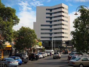 Apartments @ IKON Glen Waverley - Whitsundays Accommodation 16