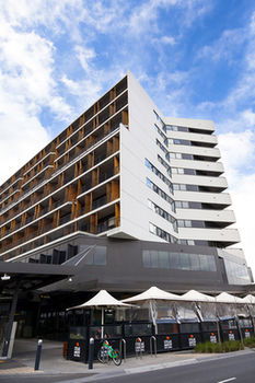 Apartments @ IKON Glen Waverley - Whitsundays Accommodation 25
