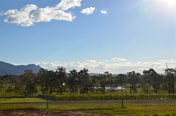 H Boutique Hotel - Whitsundays Accommodation 9