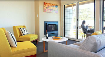 H Boutique Hotel - Whitsundays Accommodation 14