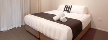 H Boutique Hotel - Whitsundays Accommodation 16